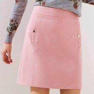 Ann Taylor LOFT Pink Shift Skirt with Gold Buttons Size 2